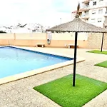 Family-friendly With Pool In The Heart Of Apartment Torrevieja
