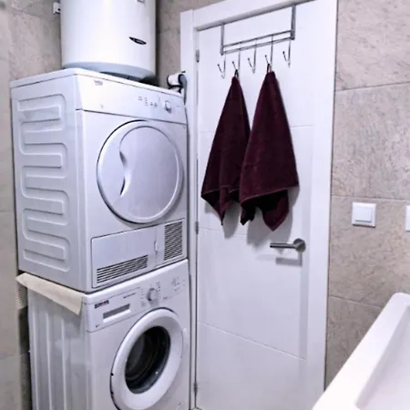 Apartment Family-friendly With Pool In The Heart Of *