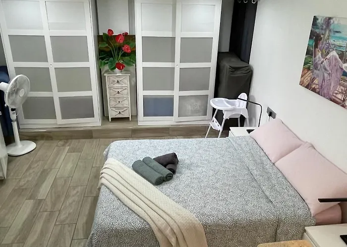 Family-friendly With Pool In The Heart Of Appartement Torrevieja