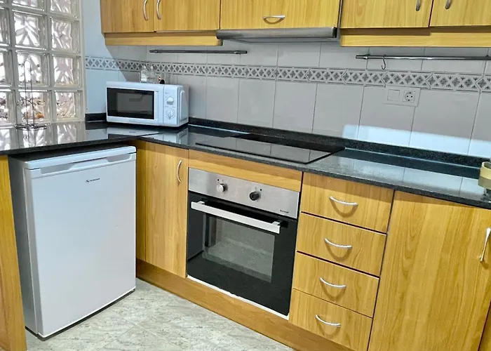 Family-friendly With Pool In The Heart Of Appartement Torrevieja