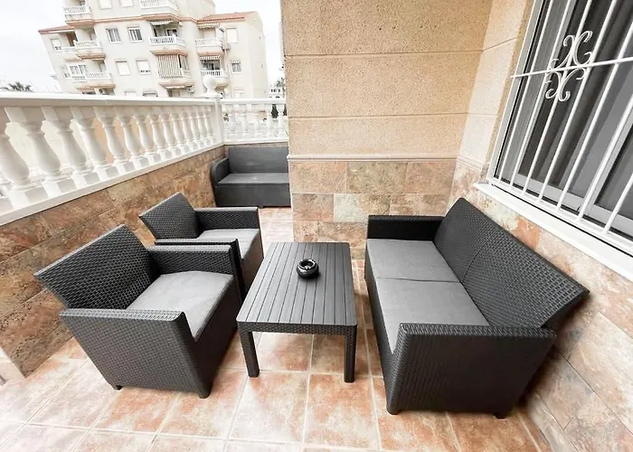 Appartement Family-friendly With Pool In The Heart Of