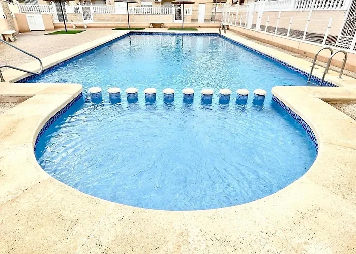 Appartement Family-friendly With Pool In The Heart Of