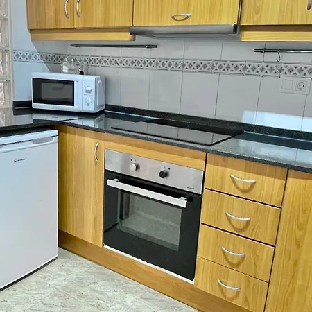Family-friendly With Pool In The Heart Of Appartement Torrevieja