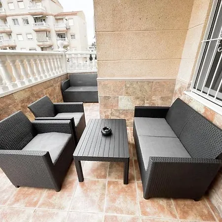Appartement Family-friendly With Pool In The Heart Of